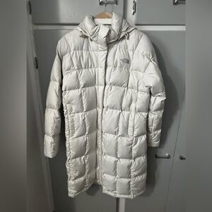 The North Face Women's Cream Puffer Jacket